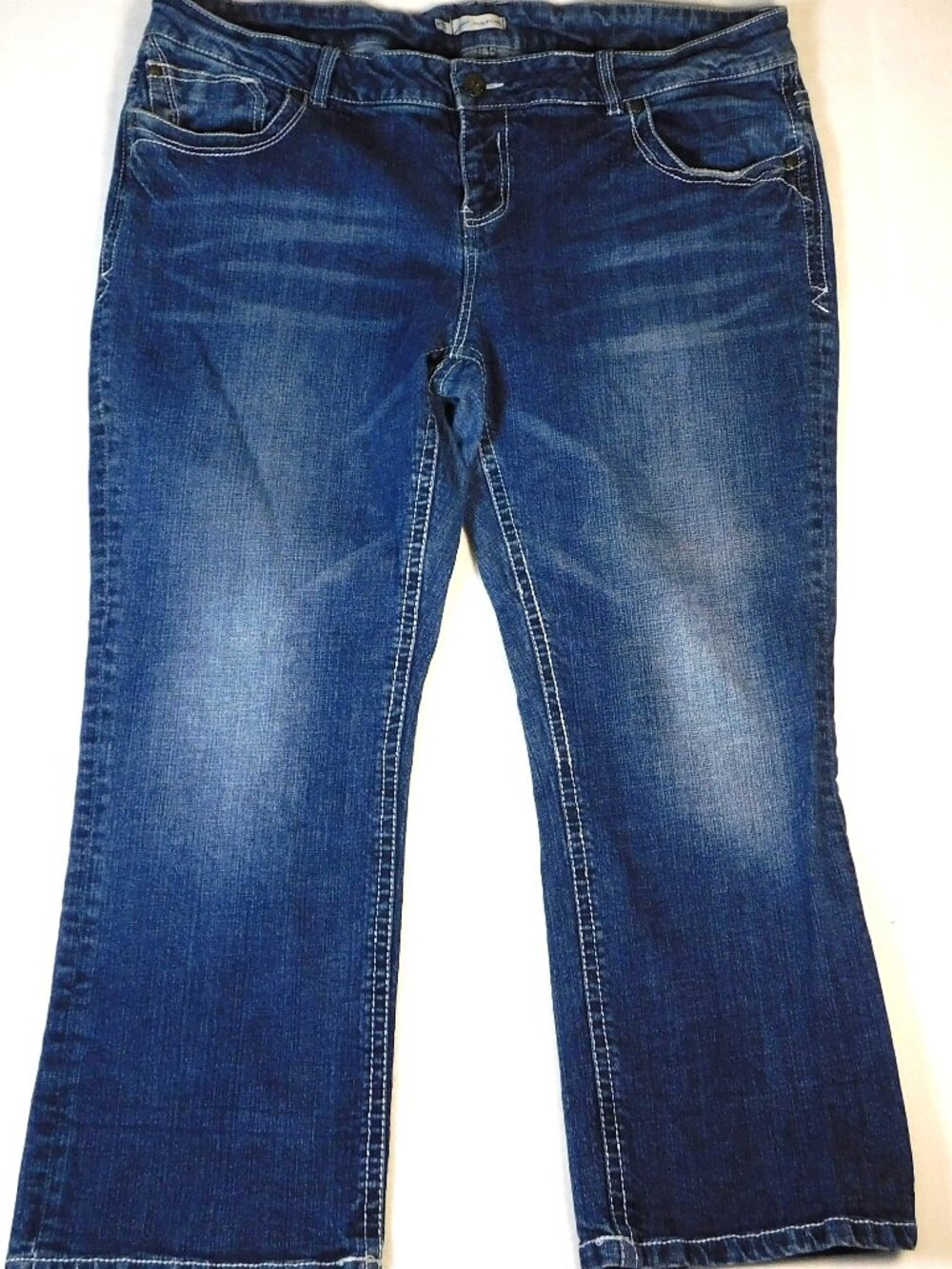 Maurices Women Plus Size 20 Stretch  Mid-Rise Stretch Blue Jeans White Stitching